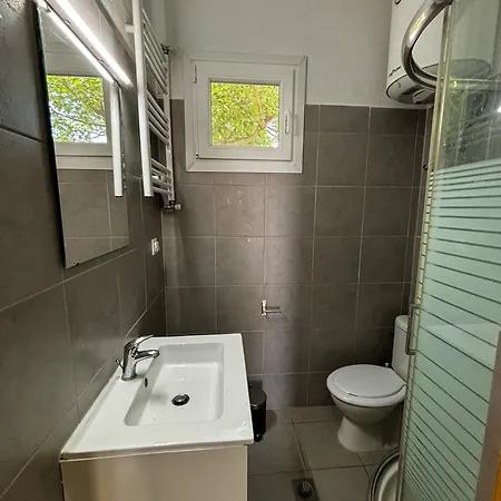 Anna's Agiakampos (Volos)