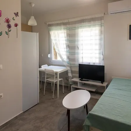 Anna's Agiakampos (Volos)